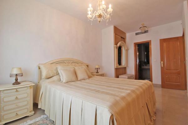 Квартира на продажу на Gran ducado s/n, Марбелла photo 1