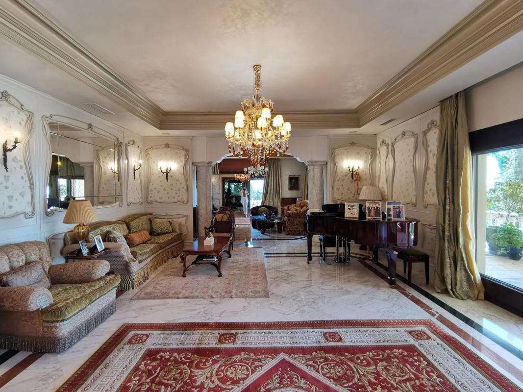 Venta de chalet independiente en Barrio Sierra Blanca, Marbella
photo 5