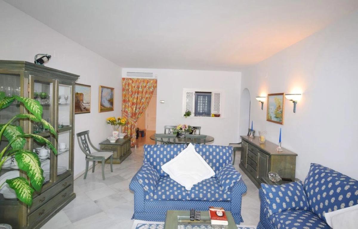 Venta de piso en Calle Roy Boston, Marbella
photo 3