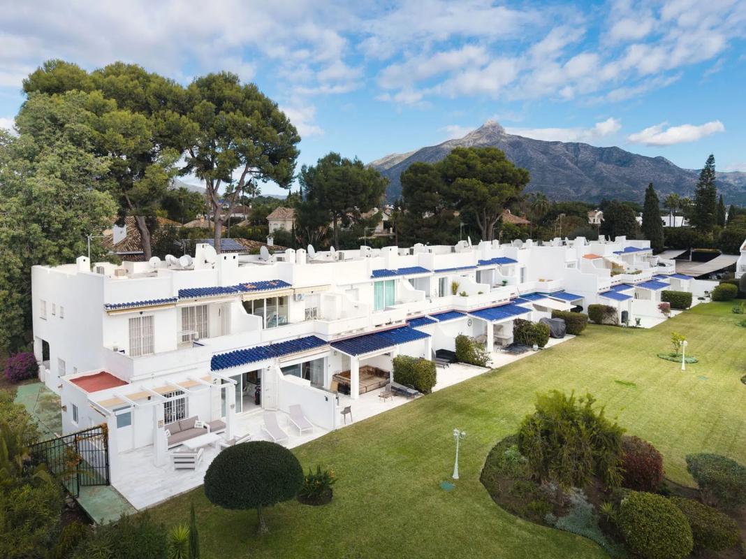 Sprzedaż mieszkania w Barrio Aloha, Marbella
photo 2