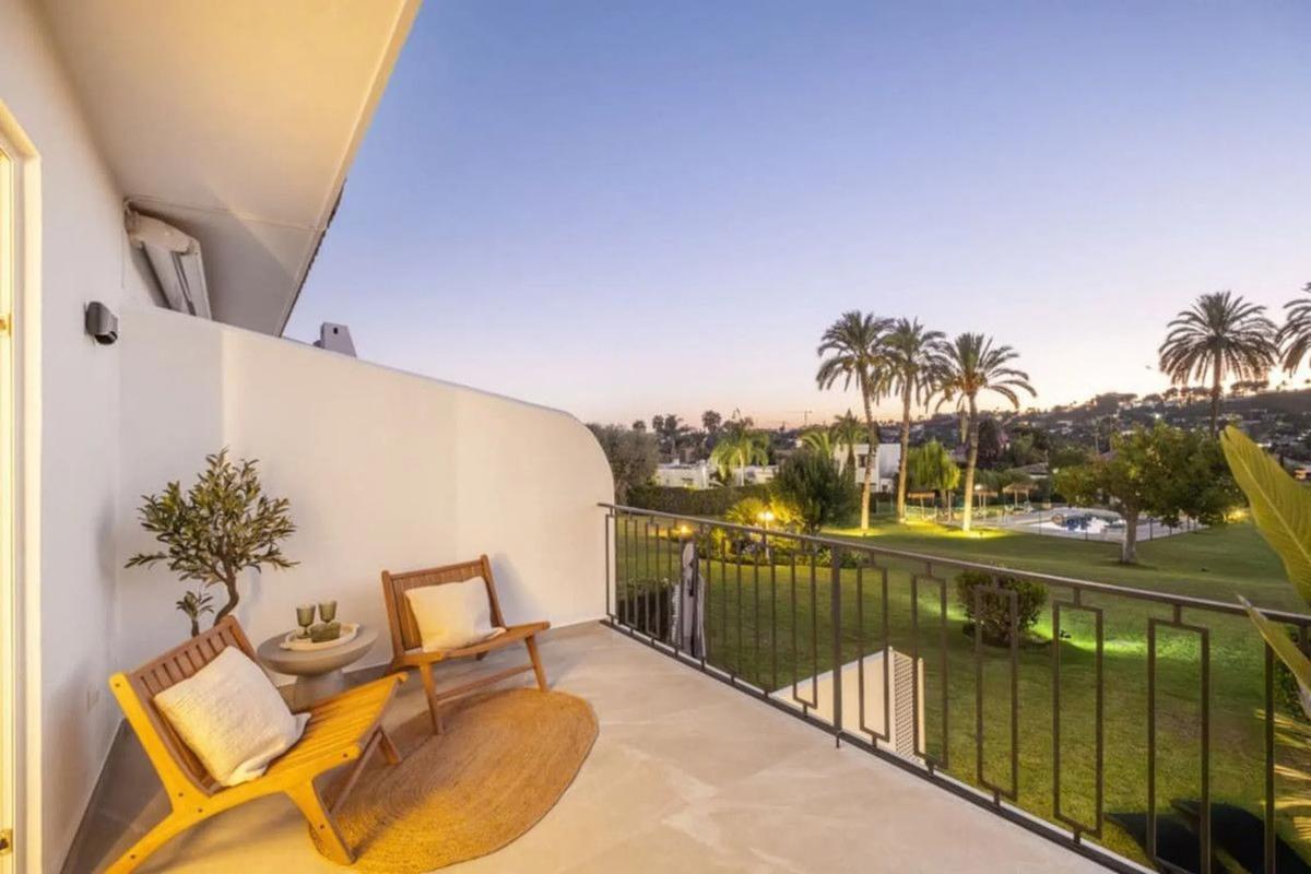 Sale of townhouse in  Calle Al-andalus , Marbella photo 3