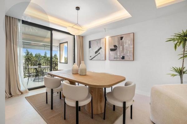 Terraced house for sale at  Barrio Aloha , Marbella photo 4