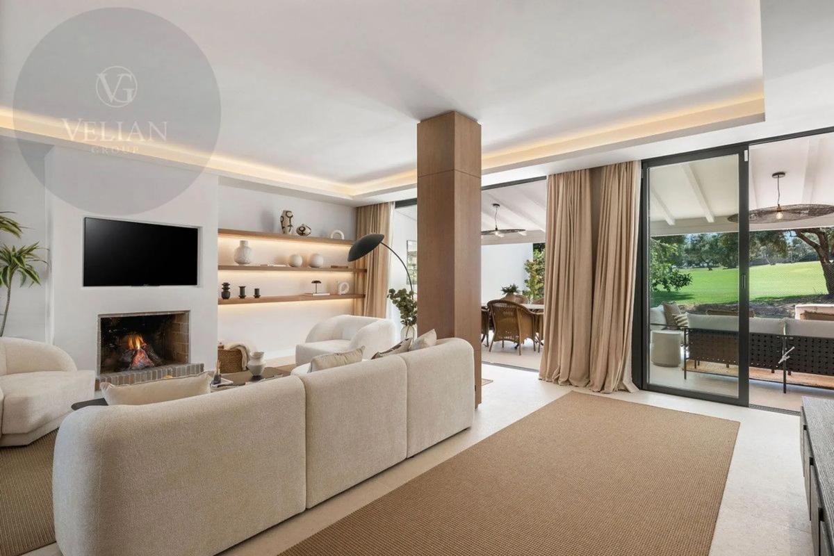 Sale of townhouse in Barrio Aloha , Marbella photo 5