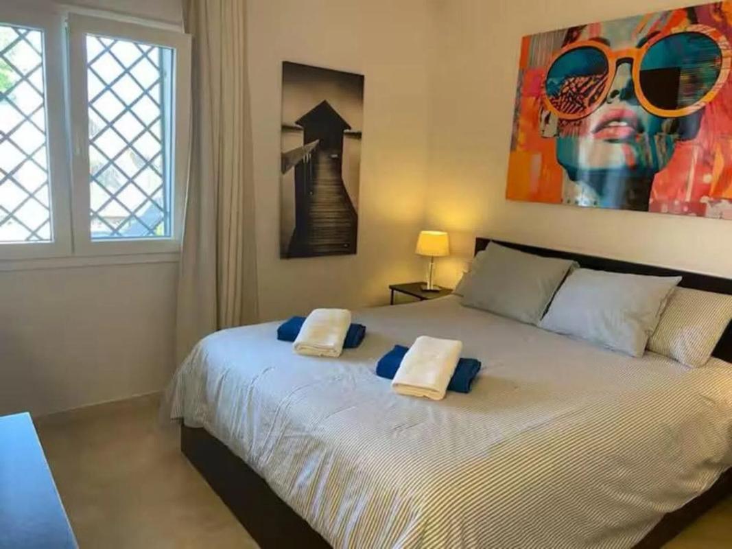Продажа квартиры на Avenida del Prado, 71, Марбелла
photo 4