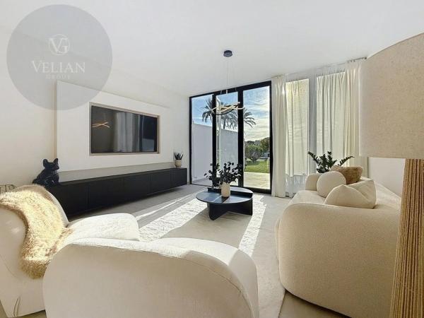 Chalet independiente en venta en Nueva andalucia, Marbella
thumbnail 2