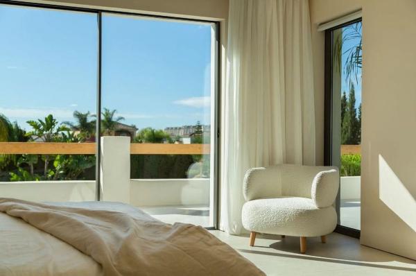 Chalet independiente en venta en Avenida del Prado, Marbella
thumbnail 3