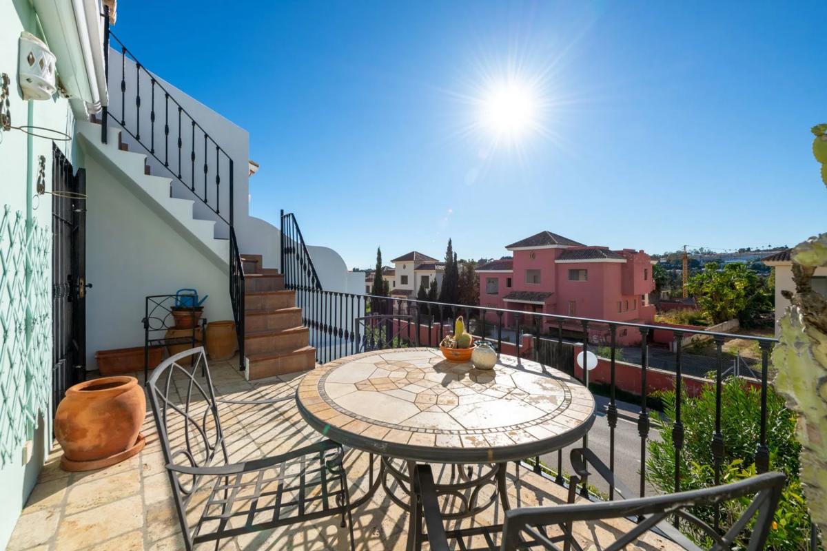Sale of townhouse in Barrio Aloha , Marbella photo 3