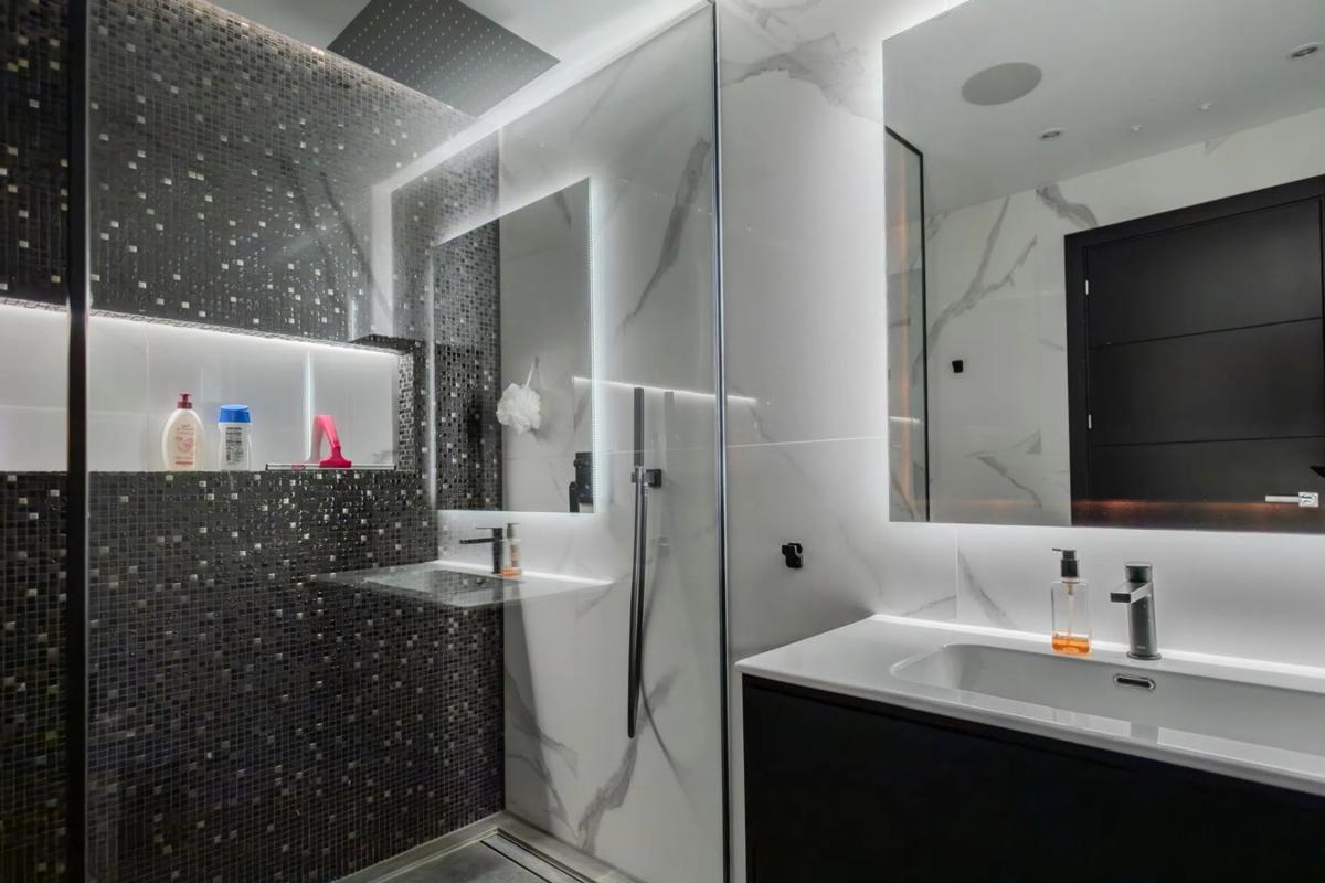 Sale of townhouse in Barrio Aloha , Marbella photo 3