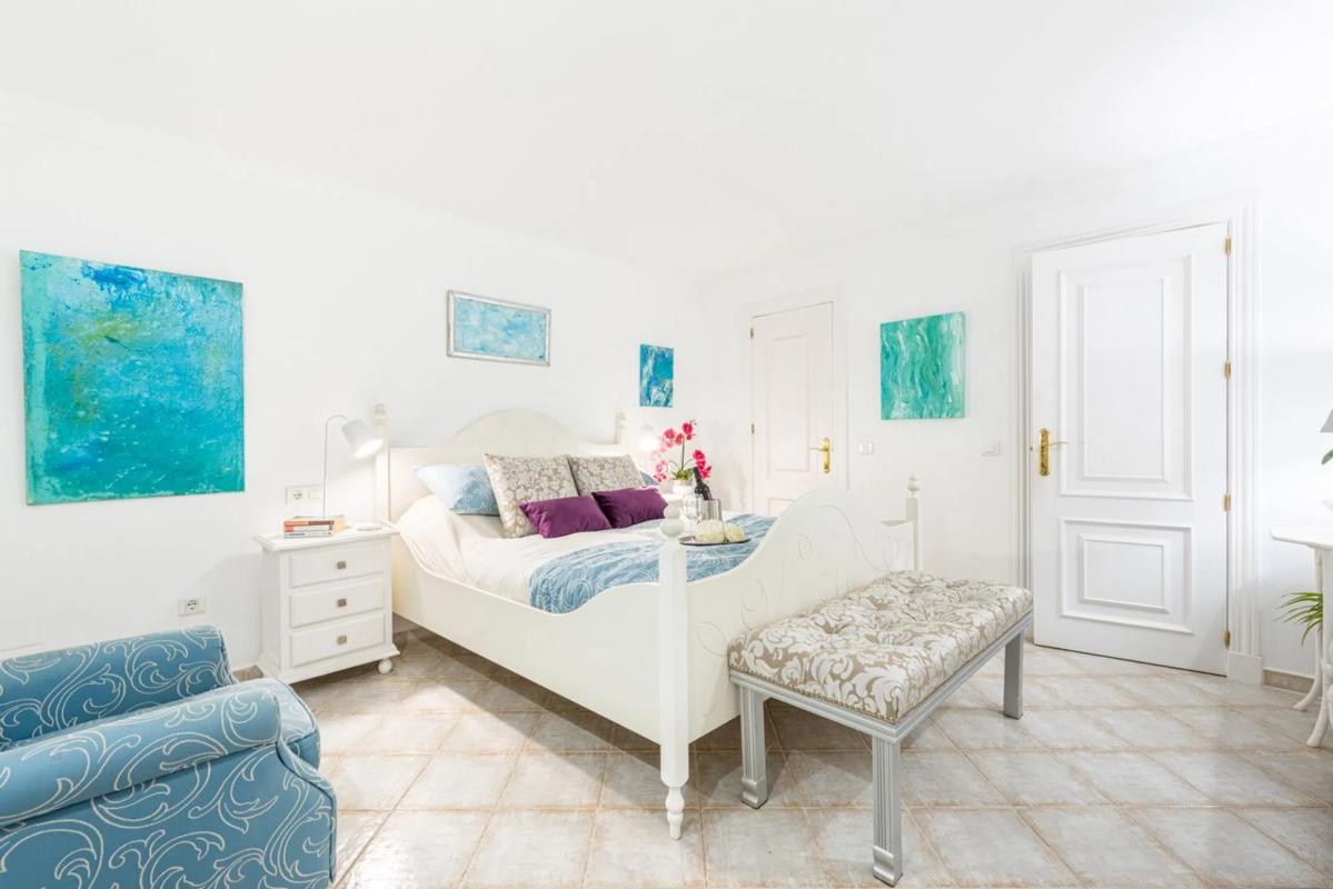 Venta de chalet adosado en  Barrio Aloha , Marbella photo 4