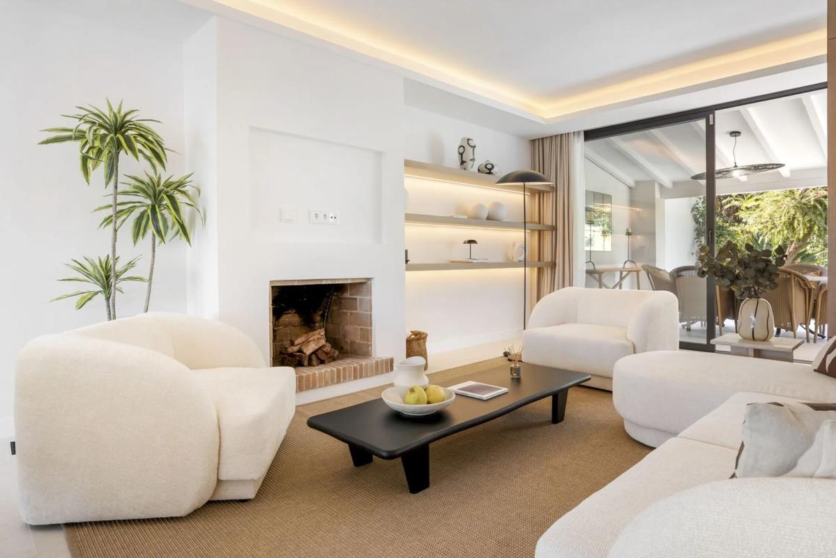 Sale of townhouse in Barrio Aloha , Marbella photo 5