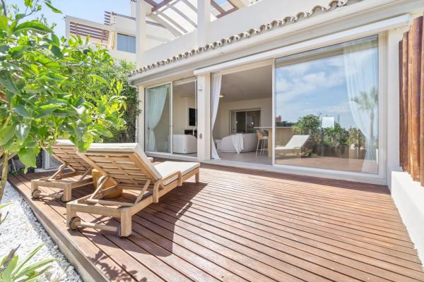 Piso en venta en Calle de las Torres, 26, Marbella
thumbnail 1