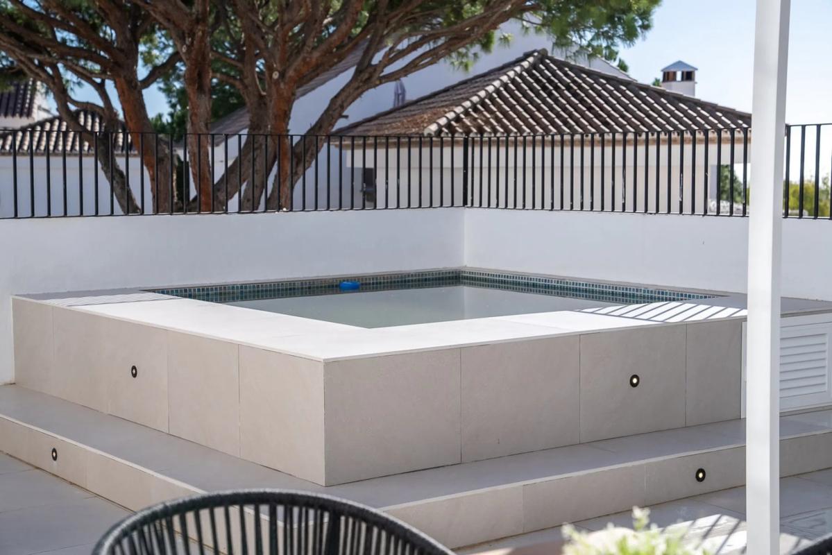 Duplex sale in Barrio Aloha, Marbella photo 3