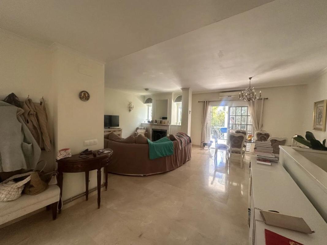 Venta de chalet adosado en Barrio Aloha , Marbella photo 2