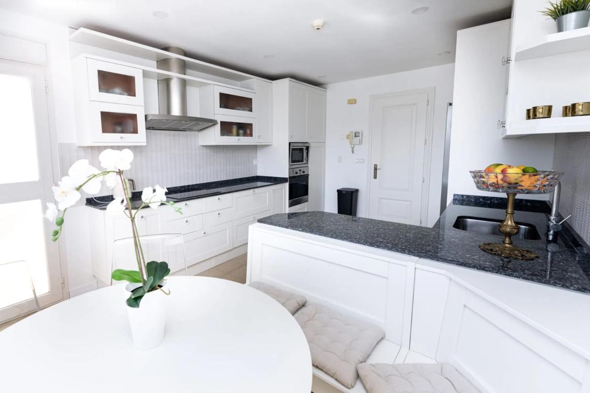 Venta de duplex en Avenida del Prado, Marbella photo 3