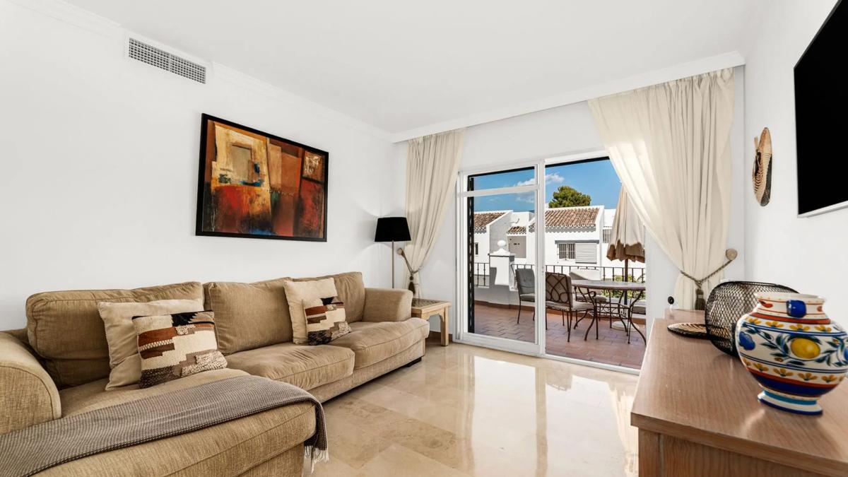 Venta de piso en AV PRADO DEL, Marbella
 photo 4