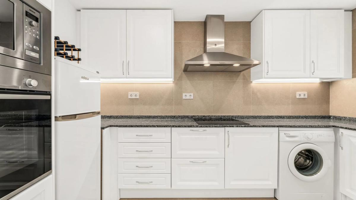 Venta de piso en AV PRADO DEL, Marbella
 photo 5