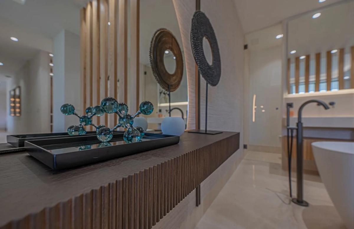 Sale of apartment in Barrio Aloha, Marbella
photo 1