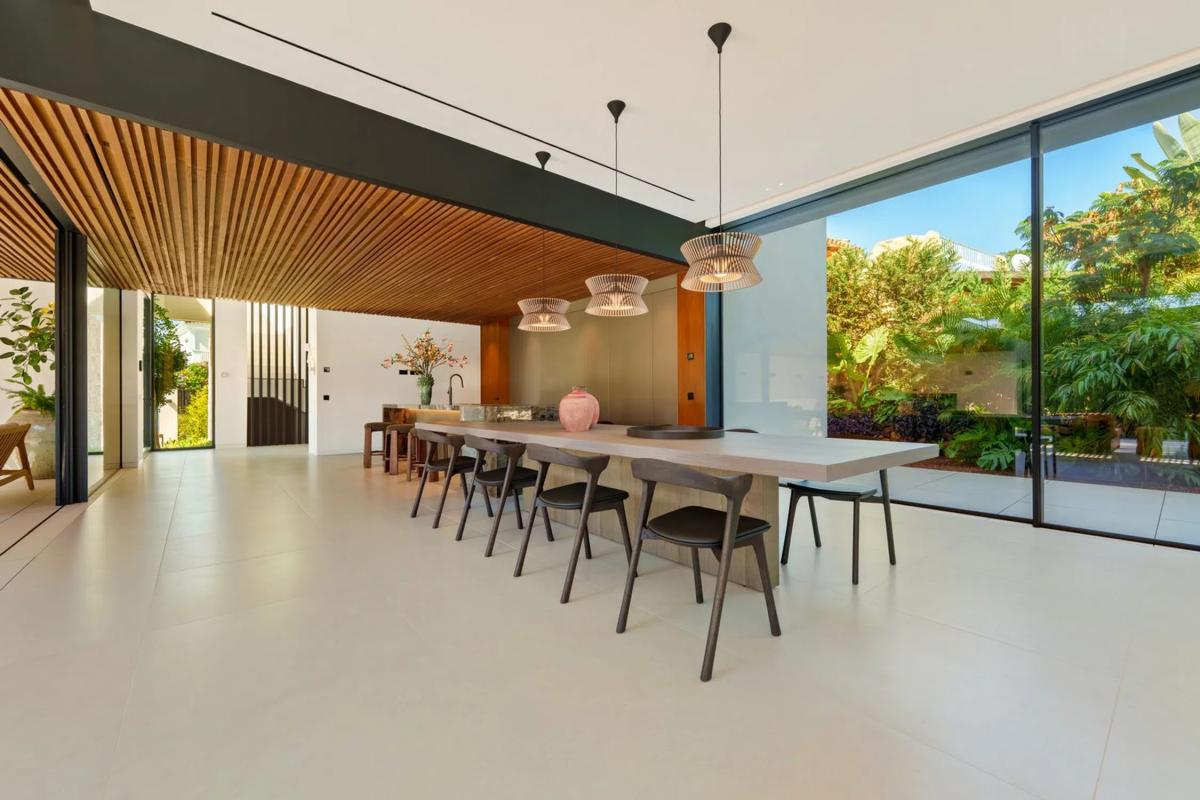Venta de chalet independiente en Calle paris, Marbella
photo 3