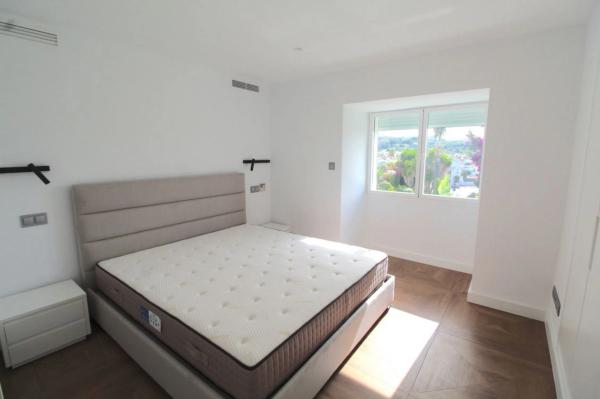 Chalet wolnostojący na sprzedaż w  Calle Comunidad San Javier, 26, Marbella photo 4