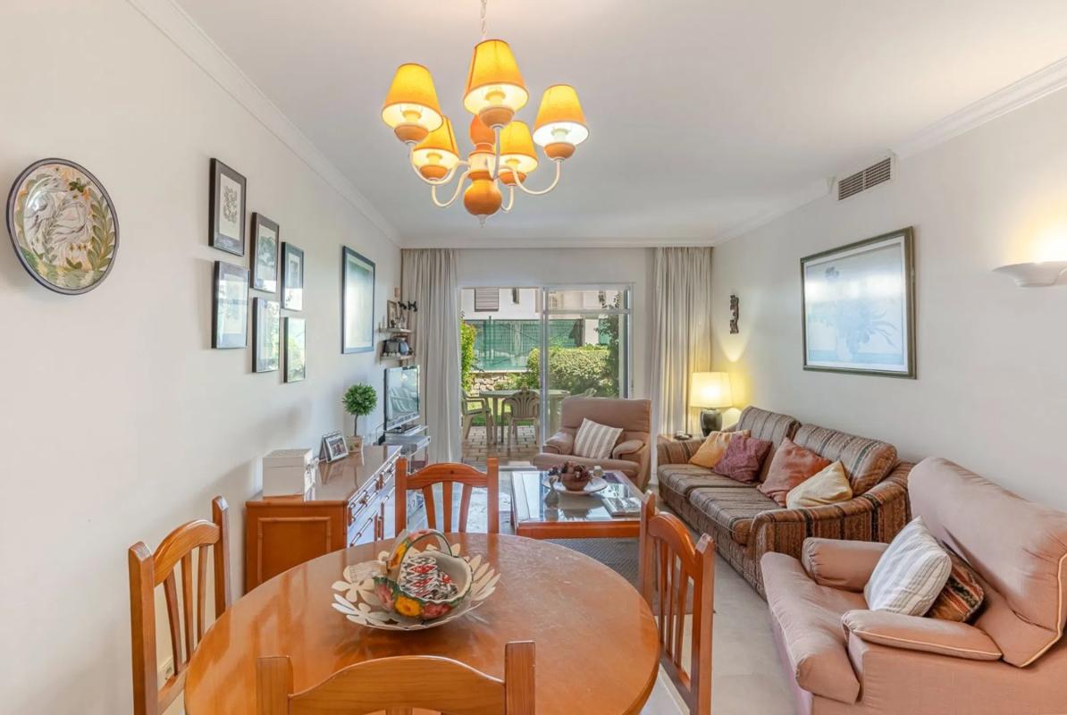 Sale of apartment in Barrio Aloha, Marbella
 photo 3