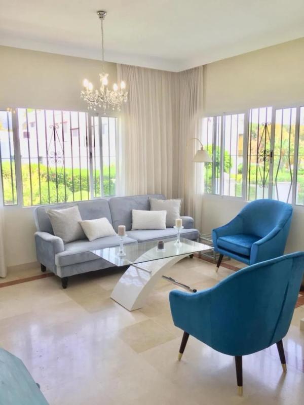 Venta de chalet adosado en Barrio Aloha , Marbella photo 3