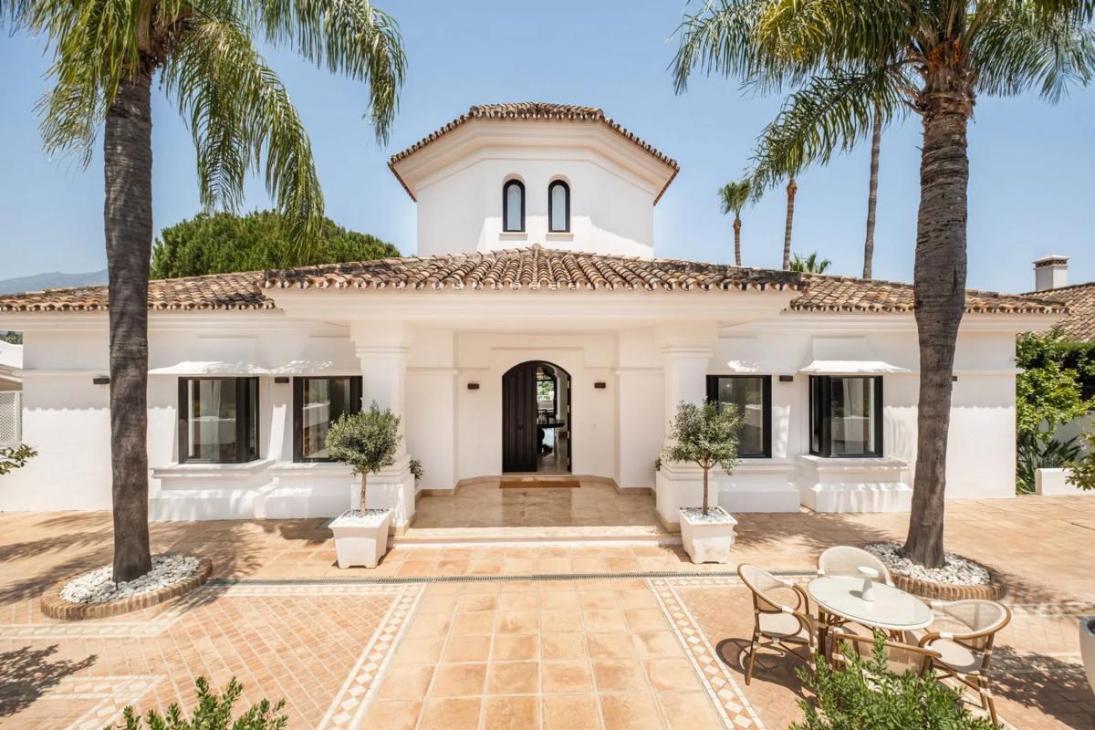 Venta de chalet independiente en Calle Levante, 1 -194, Marbella
photo 1