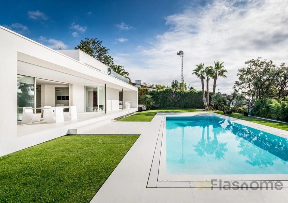 Properties for sale and rent in Spain photo 1