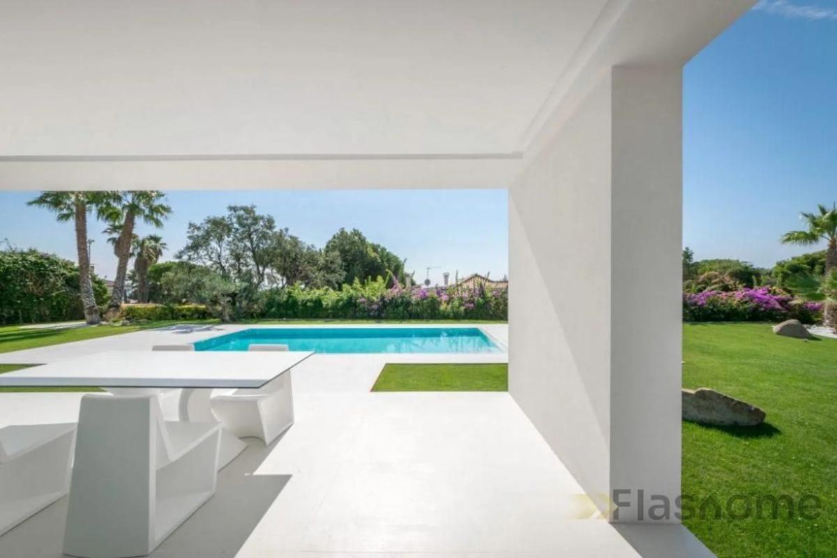 Properties for sale and rent in Spain photo 2
