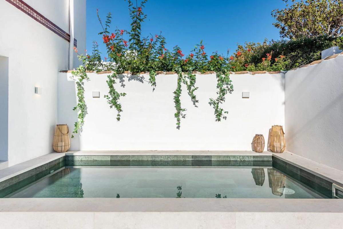 Properties for sale and rent in Spain photo 2