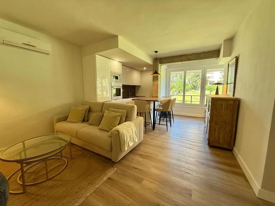 Venta de piso en Calle de las Torres, Marbella
photo 2