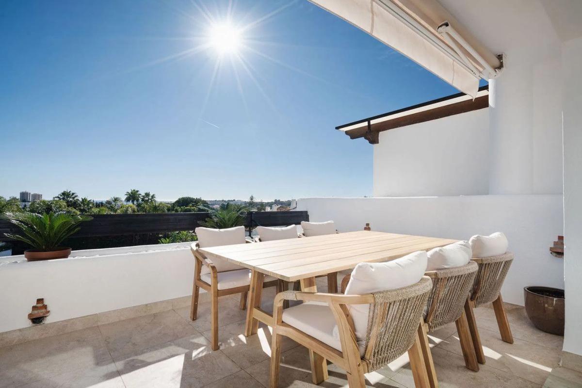 Venta de piso en Barrio Aloha, Marbella
photo 2