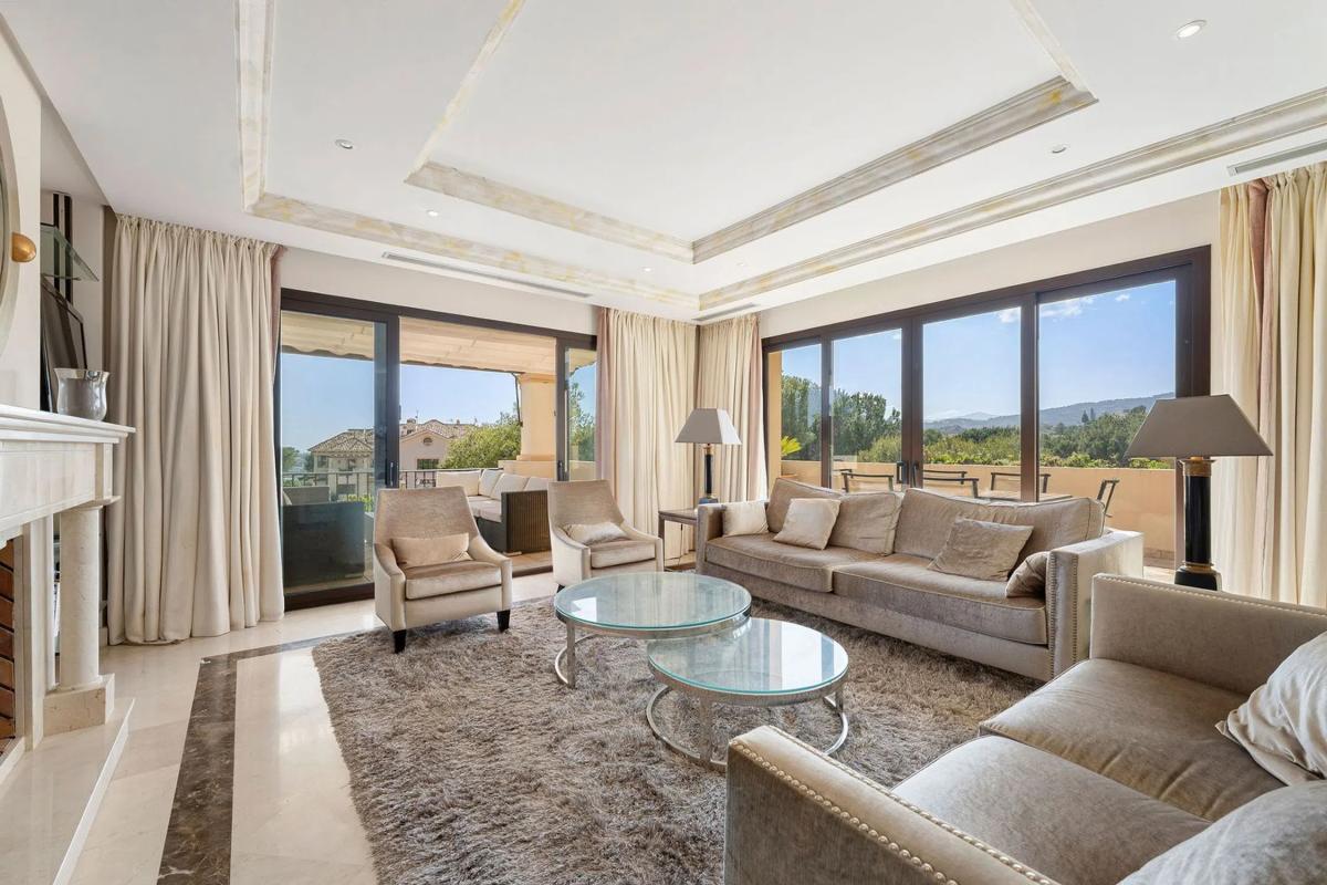 Venta de piso en Calle las Aguilas, Marbella
photo 2