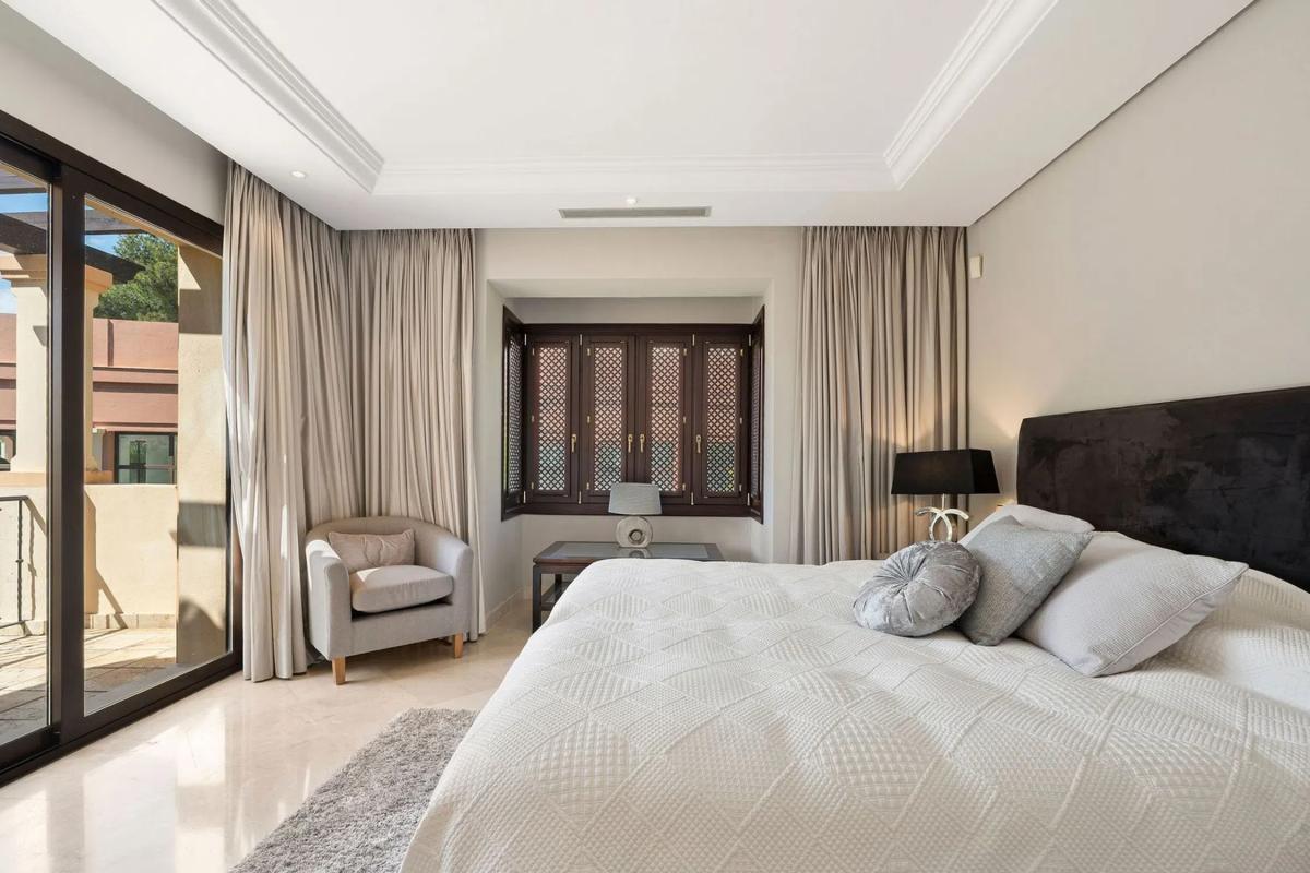 Venta de piso en Calle las Aguilas, Marbella
photo 3