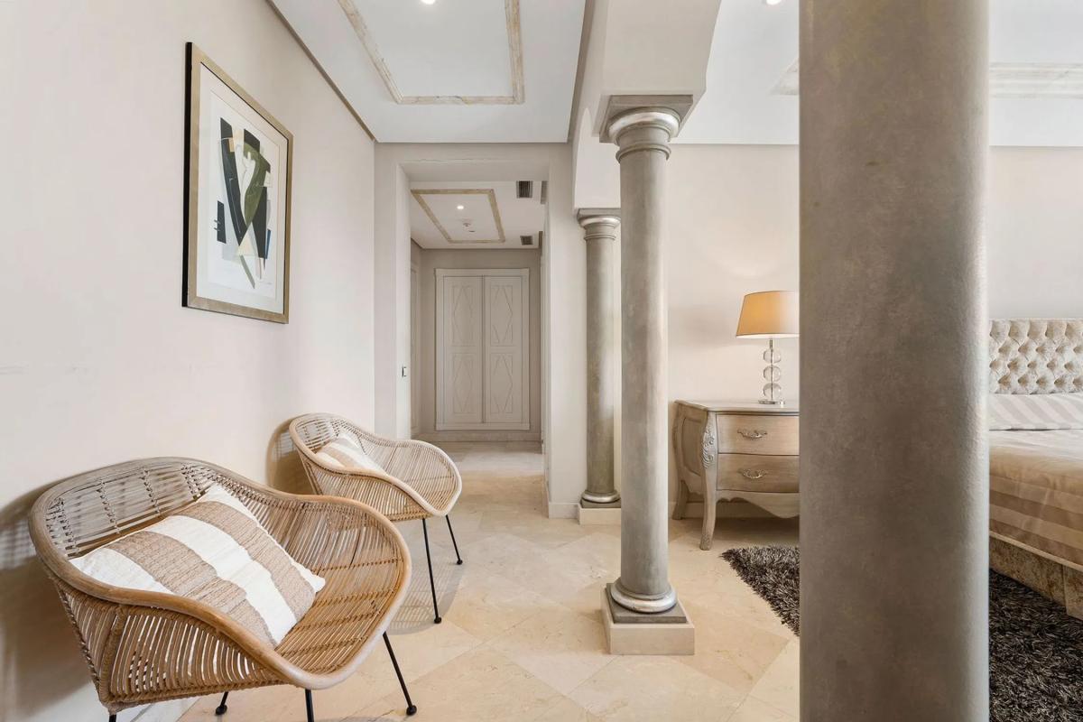 Venta de piso en Calle las Aguilas, Marbella
photo 4