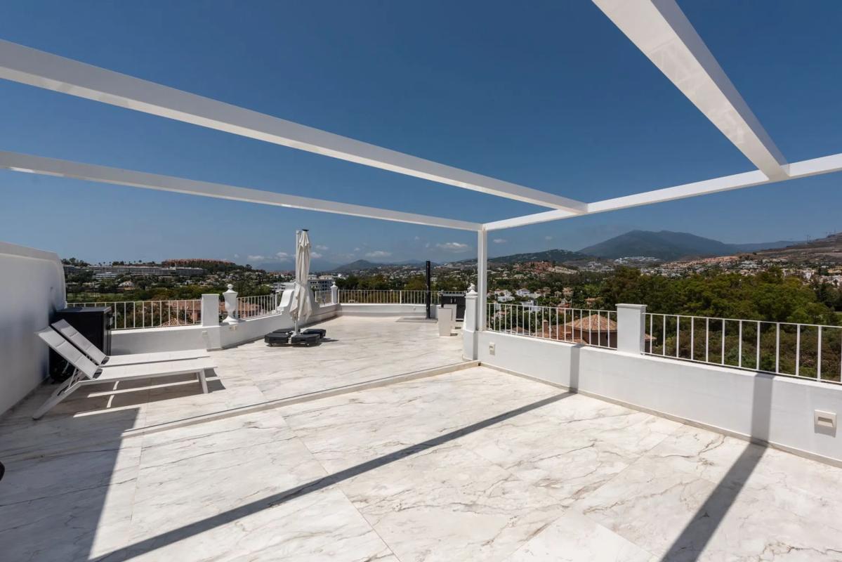 Sale of townhouse in  Calle Perchel el, 44 , Marbella photo 2