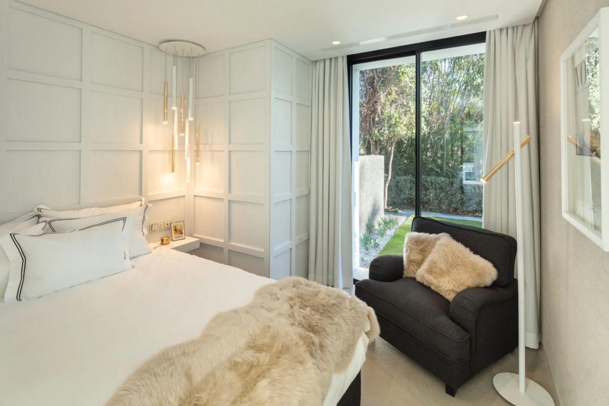 Venta de chalet independiente en Avenida Valle del Golf, Marbella
photo 3