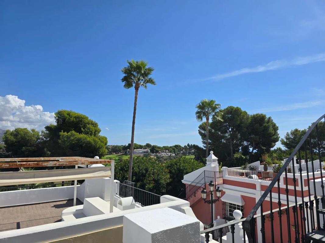 Sale of townhouse in  Calle Al-andalus s/n , Marbella photo 3