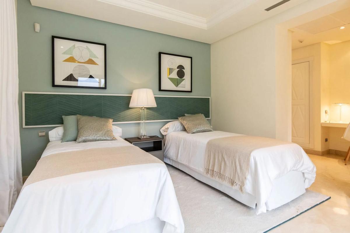 Sale of apartment in Urbanizacion N Andalucia J, 32, Marbella
photo 5