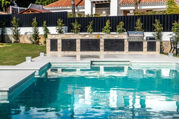 Chalet independiente en venta en Barrio Aloha, Marbella
thumbnail 2