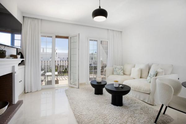 Duplex for sale on Barrio Aloha, Marbella photo 3