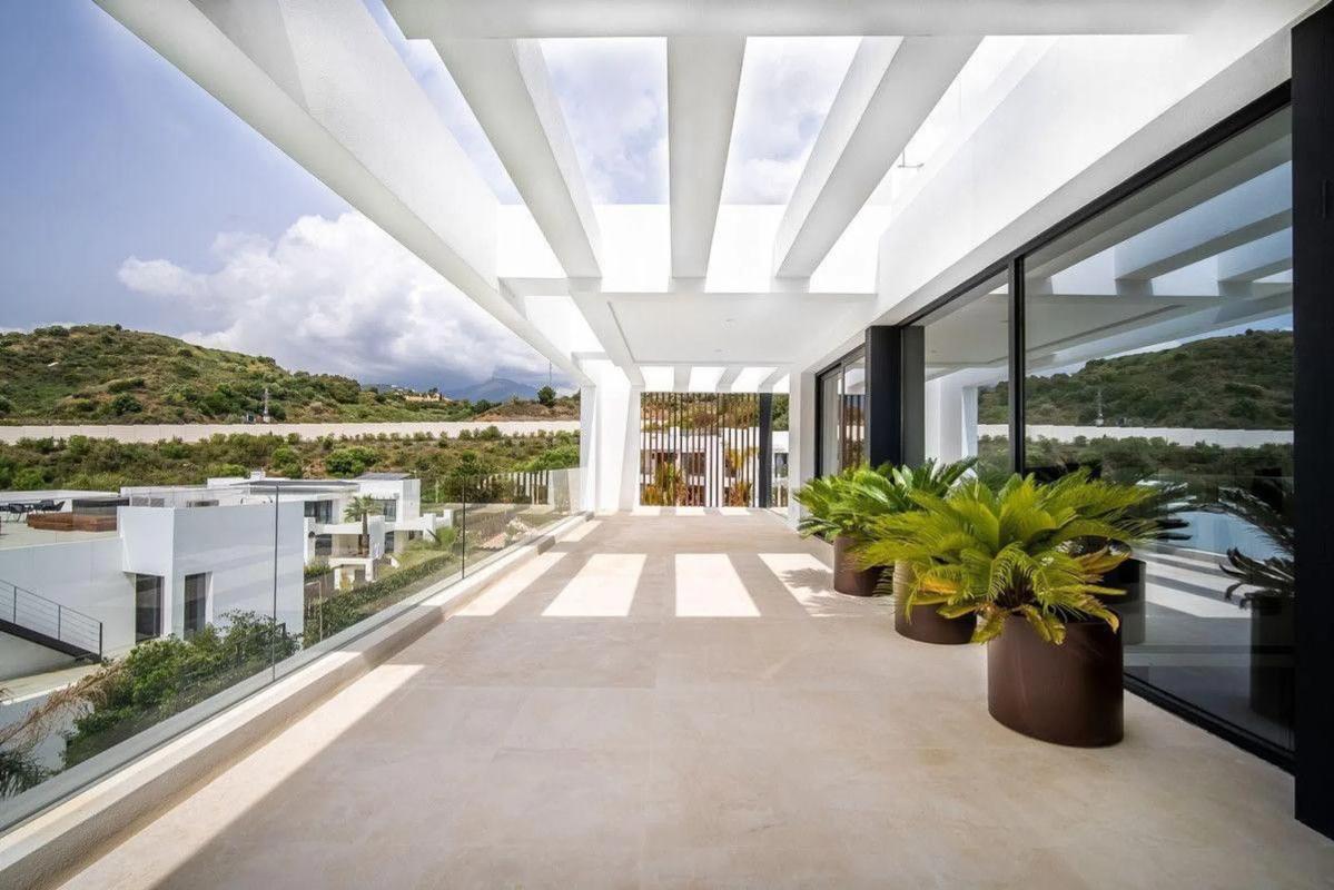 Venta de chalet independiente en Calle Al-andalus, Marbella
photo 1