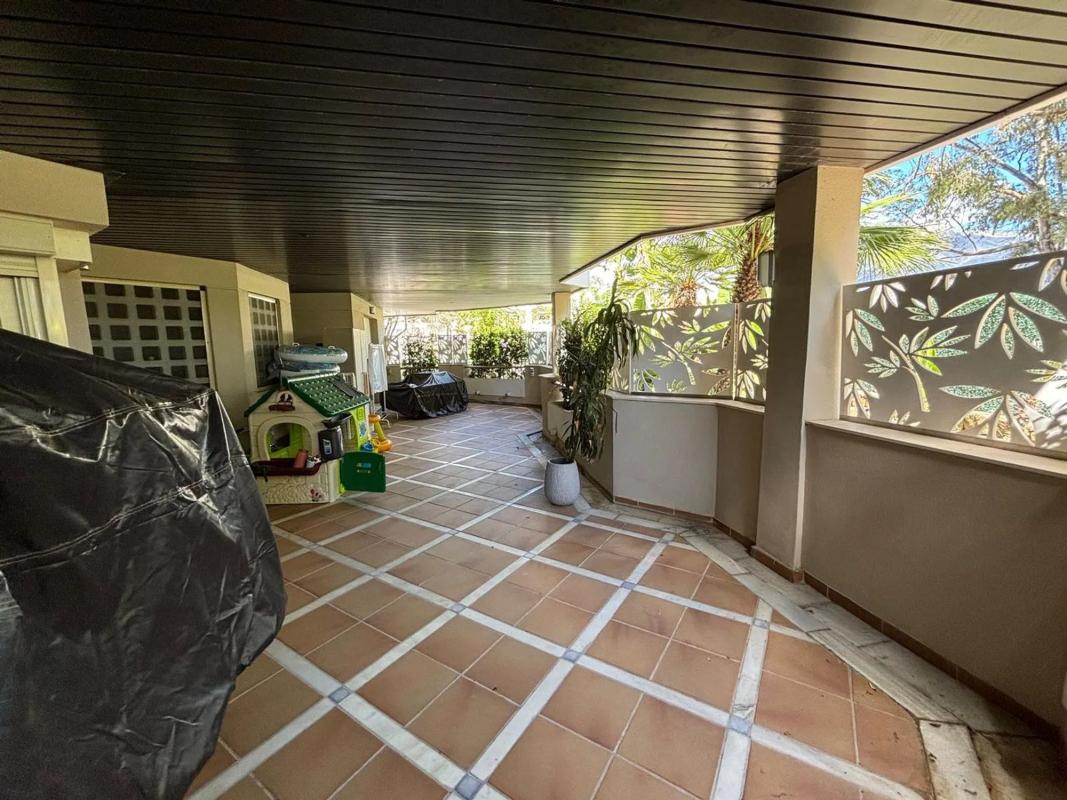 Sale of apartment in Avenida del Prado s/n, Marbella
 photo 2