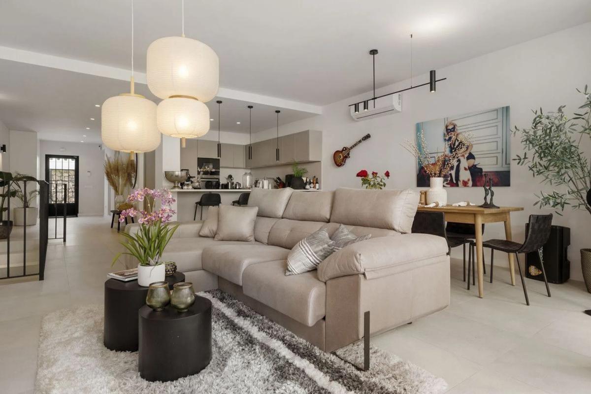 Sale of townhouse in La Pinta , Marbella photo 5