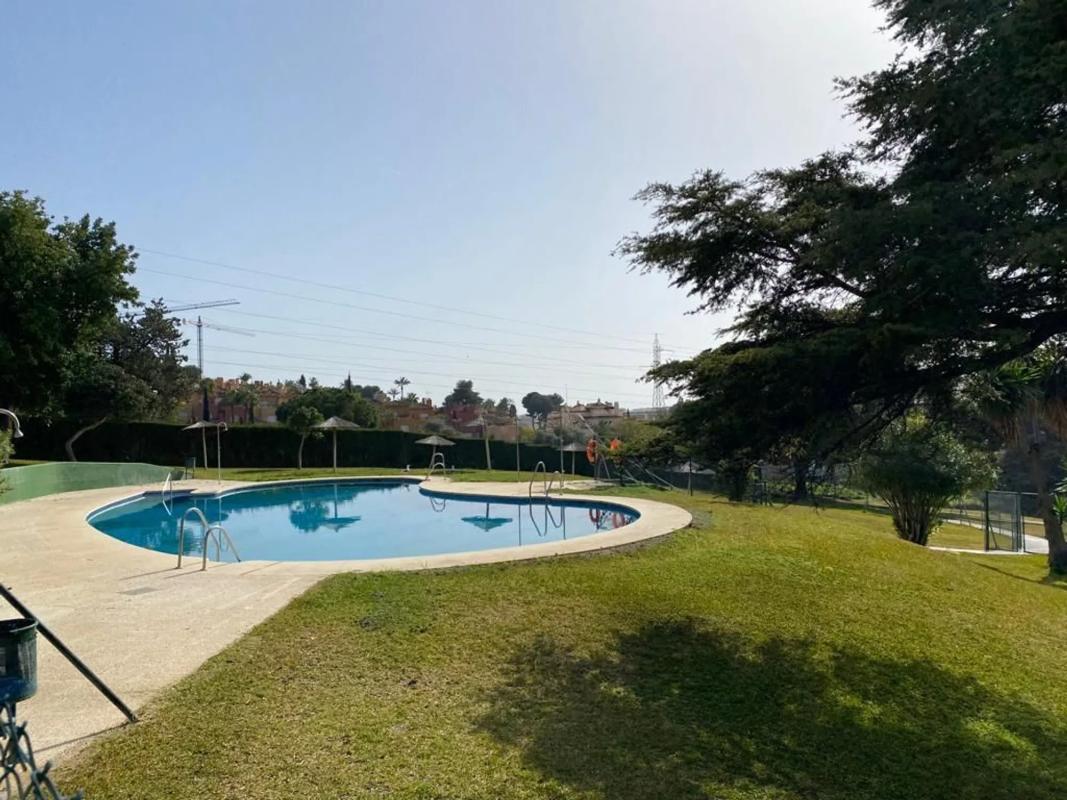 Venta de estudio en Torres de Aloha, 6, Marbella photo 2