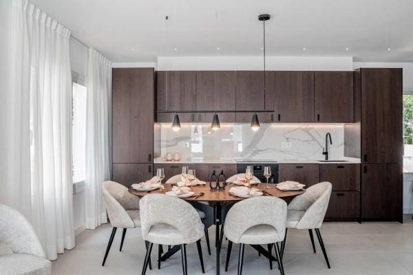 Duplex en venta en Urbanización Los Pinos de Aloha, Marbella photo 2