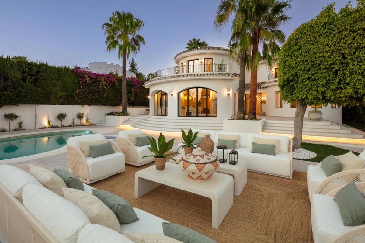 Venta de chalet independiente en Barrio Aloha, Marbella
photo 3