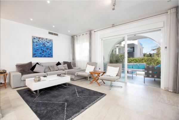 Chalet pareado photo 3