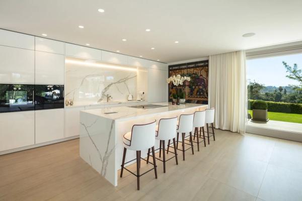 Chalet wolnostojący na sprzedaż w  Barrio Aloha, Marbella photo 4