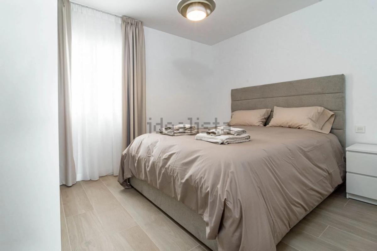 Penthouse sale in  Avenida Valle del Golf, Marbella photo 3