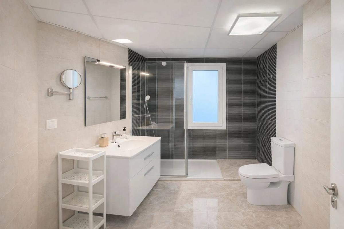Продажа таунхауса в  CL ALFARNATE-NARANJOS MARBEL , Марбелла photo 3